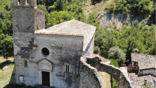 La chiesa di San Giovanni ad insulam